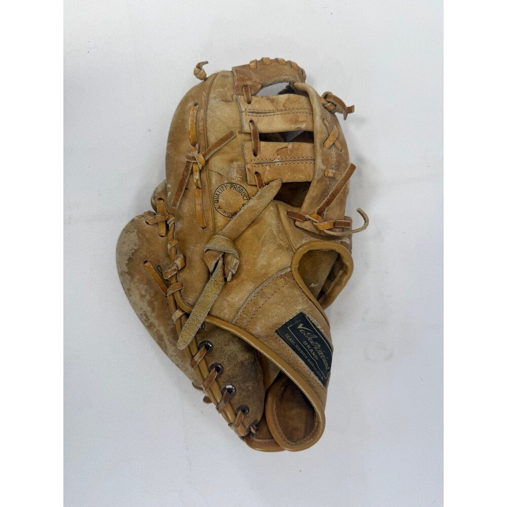 vintage Sears, Roebuck and Co. Ted Williams Brand leather baseball glove/mitt